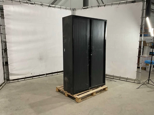 Metalen kast - afbeelding 2 van  6