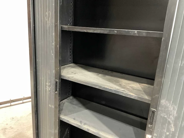 Metalen kast - afbeelding 5 van  6