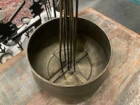 Metalen kunstplant met pot - afbeelding 4 van  4