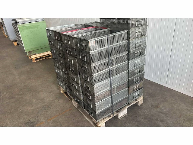 Metalen magazijn bak (49x) - afbeelding 2 van  3