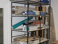 Metalen magazijnstelling met vijf legplanken. afmeting 153 x 78 x 260 cm. let op! exclusief inhoud en oph... - afbeelding 2 van  2