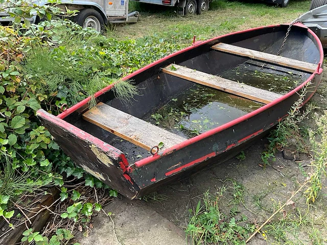 Metalen roeiboot - afbeelding 4 van  5