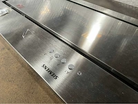 Metalen schouw met siemens lb88574/02 inbouw unit afzuigkap - afbeelding 6 van  8