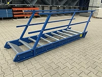 Metalen steektrap - afbeelding 5 van  6