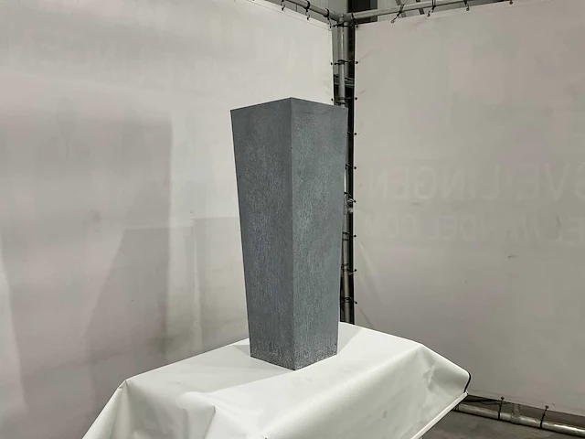 Metalen vaas 120 cm - afbeelding 2 van  6