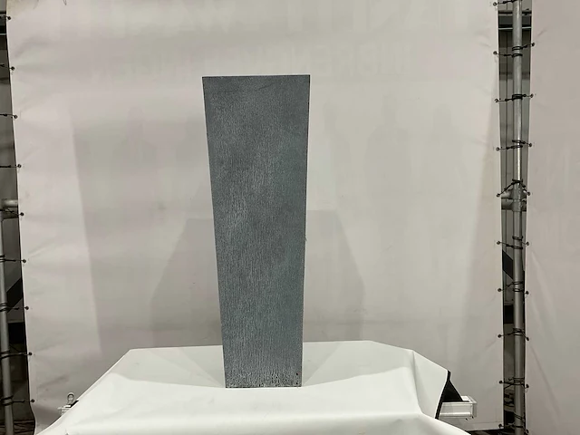 Metalen vaas 120 cm - afbeelding 3 van  6