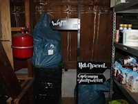 Metalen wegwijzer met vijf borden en hoogte 188 cm. - afbeelding 1 van  2