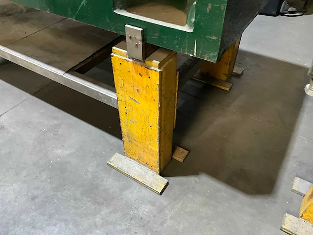Metalen werktafel - afbeelding 5 van  5