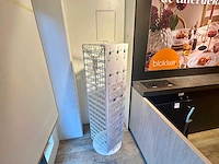 Metalen winkeldisplay draaibaar