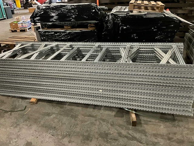 Metalsistem s1 - legbordstelling (300cm hoog) - afbeelding 2 van  6