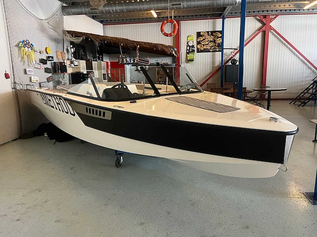 Method - wake ski - speed boats - 2020 - afbeelding 1 van  29
