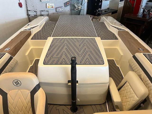 Method - wake ski - speed boats - 2020 - afbeelding 20 van  29