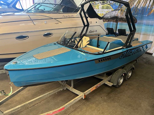 Method wake ski 6.2 wakeboard- waterski boat with 440hp 2020 - afbeelding 10 van  18