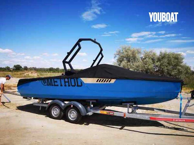 Method wake ski 6.2 wakeboard- waterski boat with 440hp 2020 - afbeelding 1 van  18