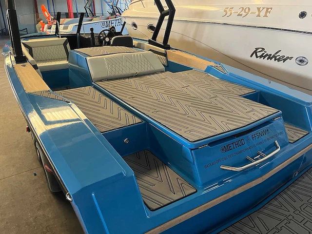 Method wake ski 6.2 wakeboard- waterski boat with 440hp 2020 - afbeelding 12 van  18