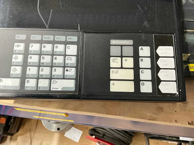 Metler toledo bedieningspaneel met bonprinter - afbeelding 4 van  6