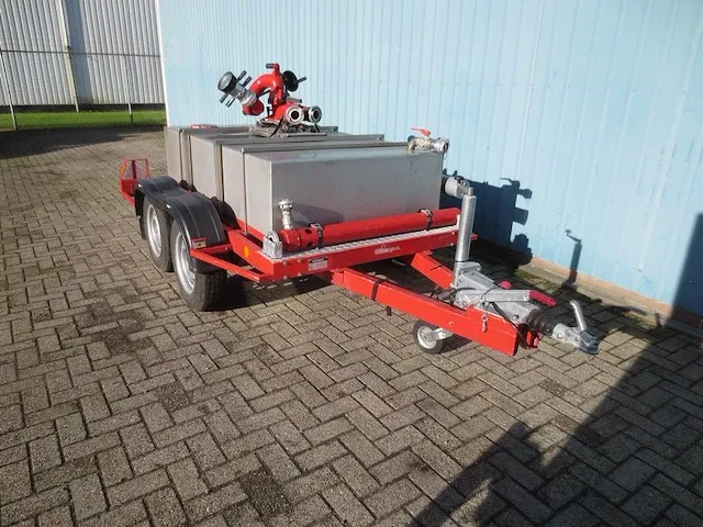 Meto - aanhanger met schuimblustank - afbeelding 2 van  7