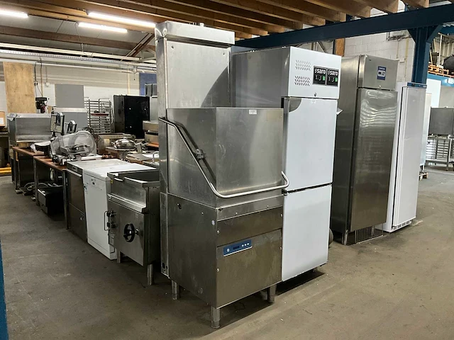 Metos dw115e korvenvaatwasmachine - afbeelding 1 van  7