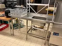 Metos hood 130el vaatwasmachine inclusief aan en afvoertafel - afbeelding 4 van  11