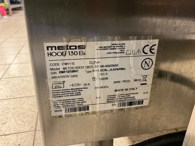 Metos hood 130el vaatwasmachine inclusief aan en afvoertafel - afbeelding 9 van  11