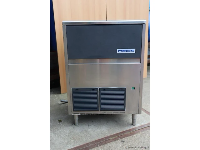 Metos ijsblokjesmachine model gb1540w - afbeelding 1 van  8