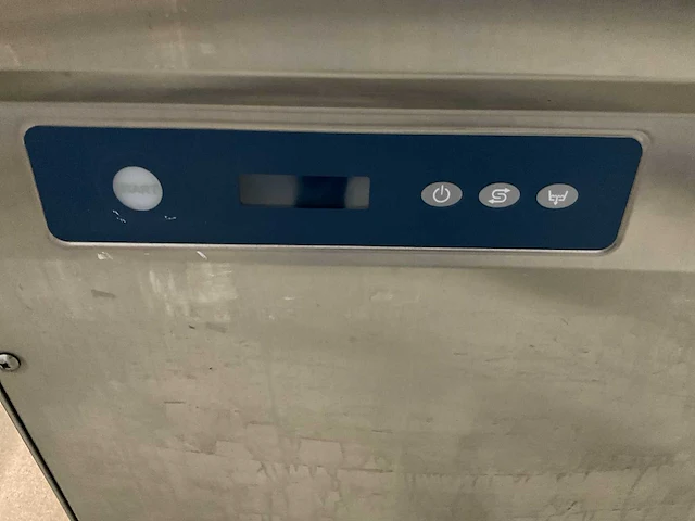 Metos premium 130 korvenvaatwasmachine - afbeelding 5 van  7