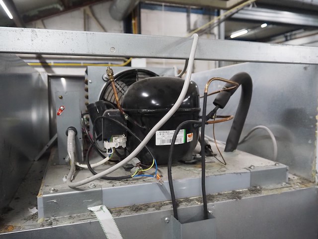 Metos - afbeelding 7 van  8