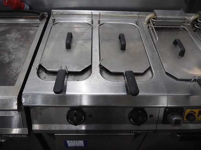 Metos - afbeelding 12 van  13