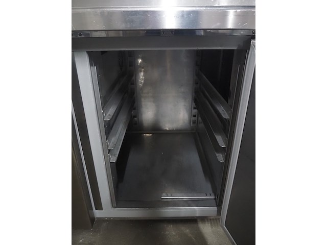 Metos - afbeelding 11 van  11