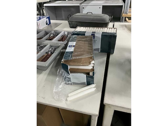 Metro candles kaarsen (280x) - afbeelding 2 van  4