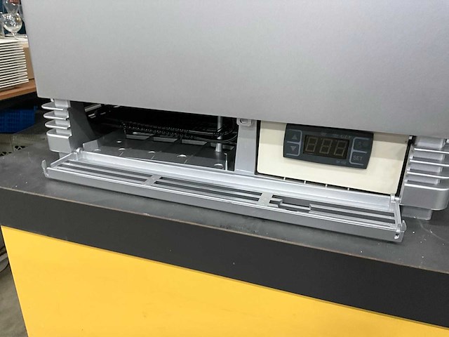 Metro ggc2078 gebaksvitrine - afbeelding 5 van  8