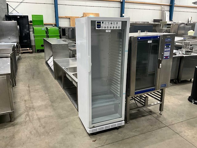 Metro gsc2360 glasdeurkoelkast - afbeelding 1 van  9