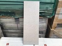 Metropol trivor almond mat wandtegel 25x70 cm 20 m² - afbeelding 5 van  6