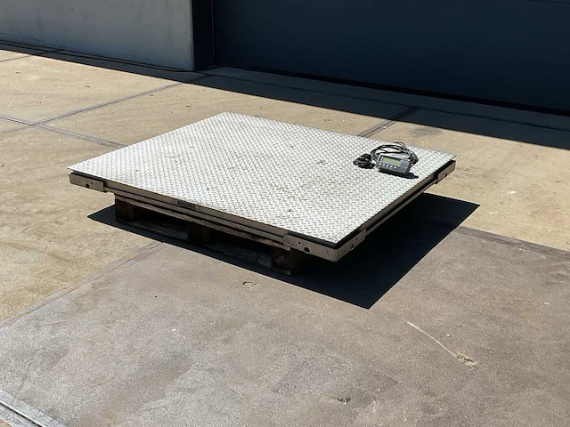 Mettler toledo dne1500stk vloerweegschaal rvs - afbeelding 1 van  7