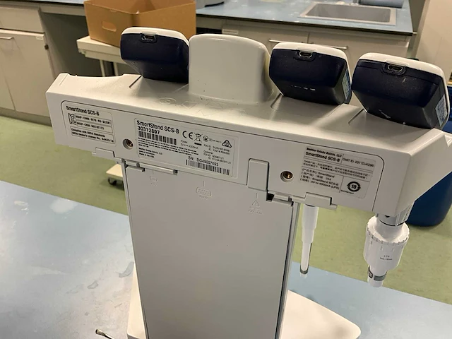 Mettler toledo e4xls elektronische pipet met smartstand (3x) - afbeelding 7 van  7