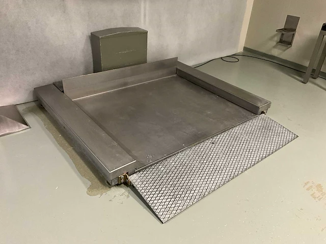 Mettler toledo ind690 weegschaal - afbeelding 2 van  7