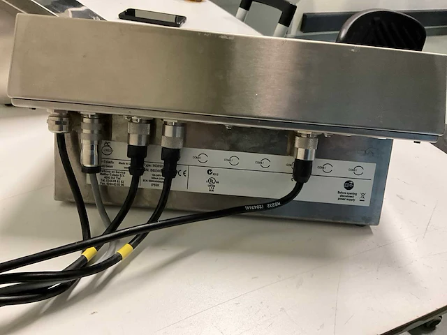 Mettler toledo ind690 weegschaal - afbeelding 4 van  7