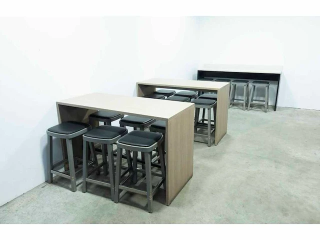Meubilair set - afbeelding 2 van  4