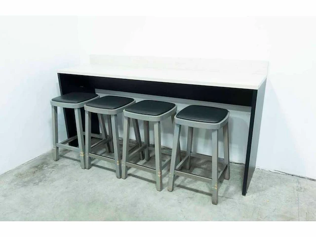 Meubilair set - afbeelding 4 van  4