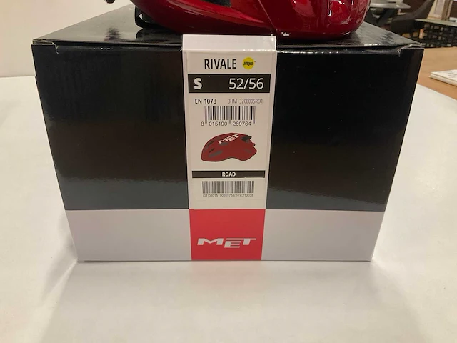 Mewt rivale fietshelm maat s - afbeelding 3 van  3