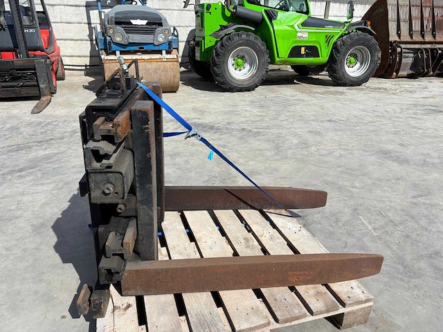 Meyer - 1986 - 3-0504 - overige intern transport - afbeelding 2 van  6