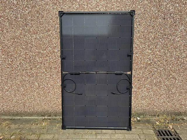 Meyer burger - set van 60 zonnepanelen (375 wp) met sungrow 20 kw omvormer - afbeelding 3 van  9