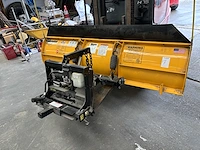 Meyer dp-6’8” sneeuwschuiver - afbeelding 1 van  11