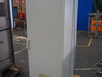 Meyn - afbeelding 3 van  8