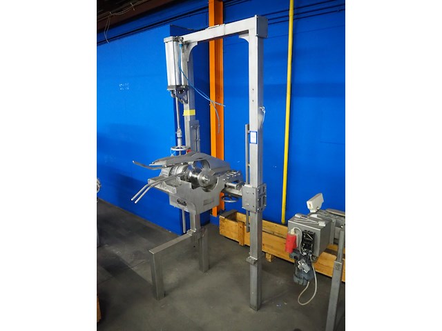 Meyn - afbeelding 1 van  9