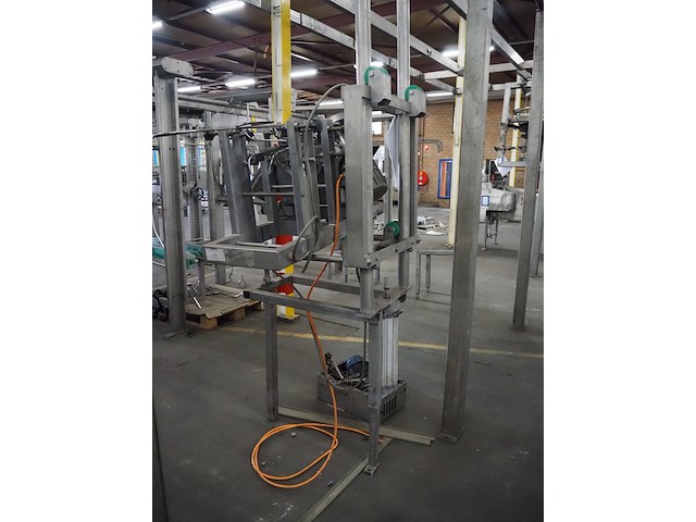 Meyn - afbeelding 4 van  10