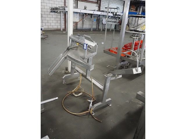 Meyn - afbeelding 4 van  11