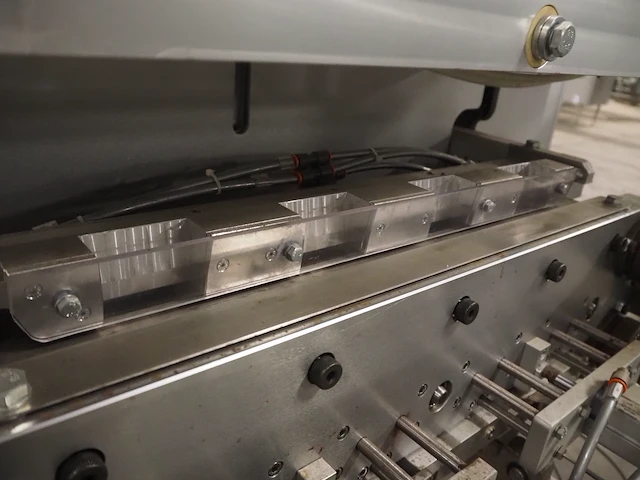 Mf packaging s.r.l. - afbeelding 13 van  40