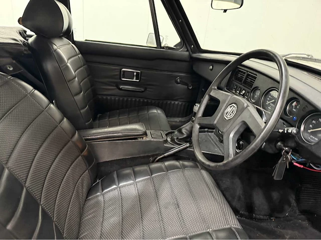 Mg - b - mgb - gt - rhd - oldtimer - 1978 - afbeelding 3 van  26