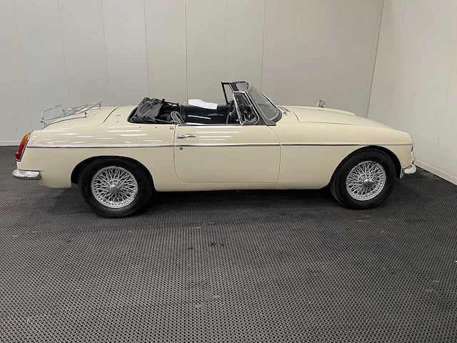 Mg - b - oldtimer - 1964 - afbeelding 10 van  47